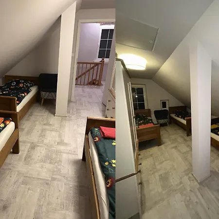 度假居 Akacjowe Ranczo